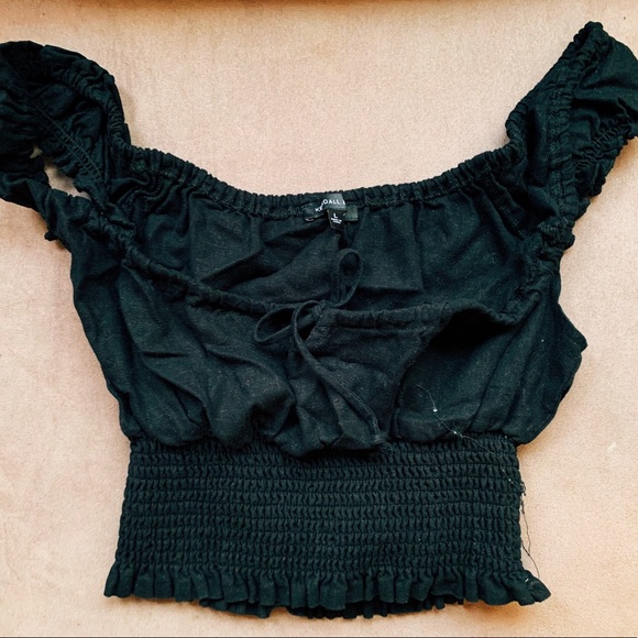 Linen crop smocked top Kendall and Kylie - Picture 1 of 2